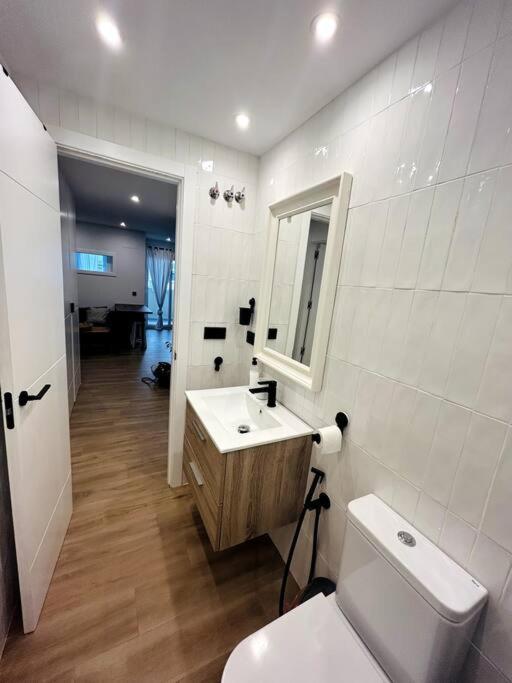 Apartamento Arsenio Beach Cádiz Exteriör bild