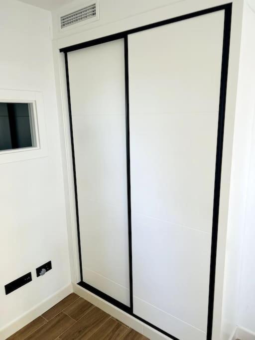 Apartamento Arsenio Beach Cádiz Exteriör bild